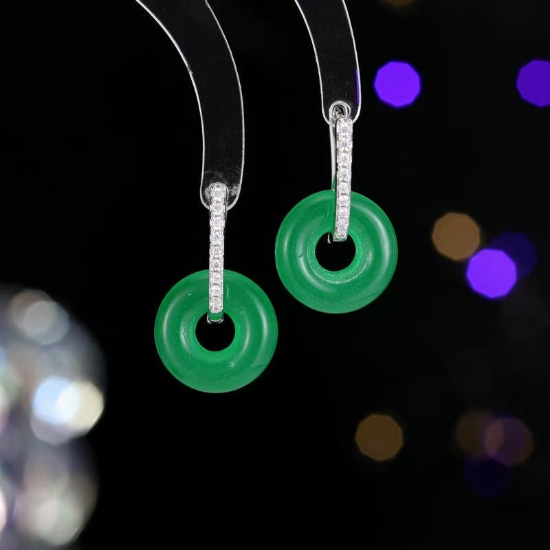 S925 Retro Green Chalcedony Ping An Kou Earrings - Chic and Versatile