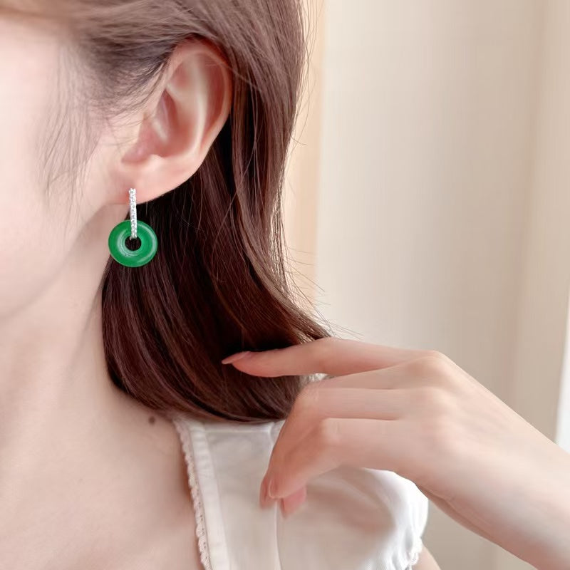 S925 Retro Green Chalcedony Ping An Kou Earrings - Chic and Versatile