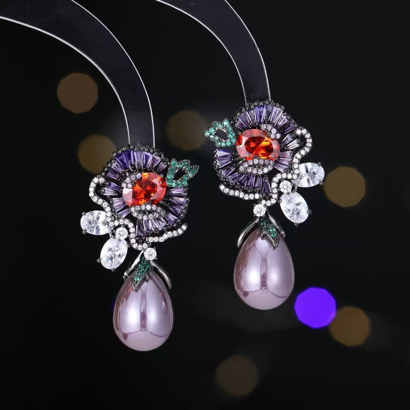 French Retro Luxury Pearl Flower Earrings with Zircon Inlay, S925 Silver Needle