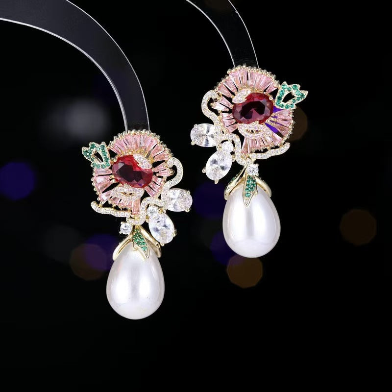 French Retro Luxury Pearl Flower Earrings with Zircon Inlay, S925 Silver Needle