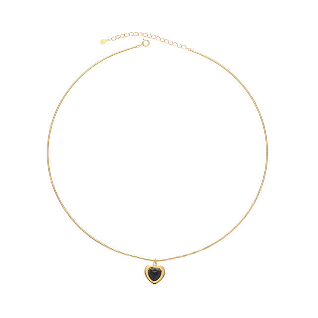 N03 18K gold + black onyx heart shape elegent necklace