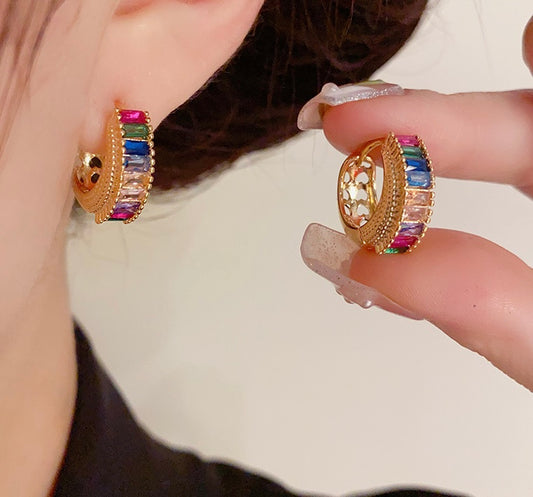 E03 Colored zircon earrings